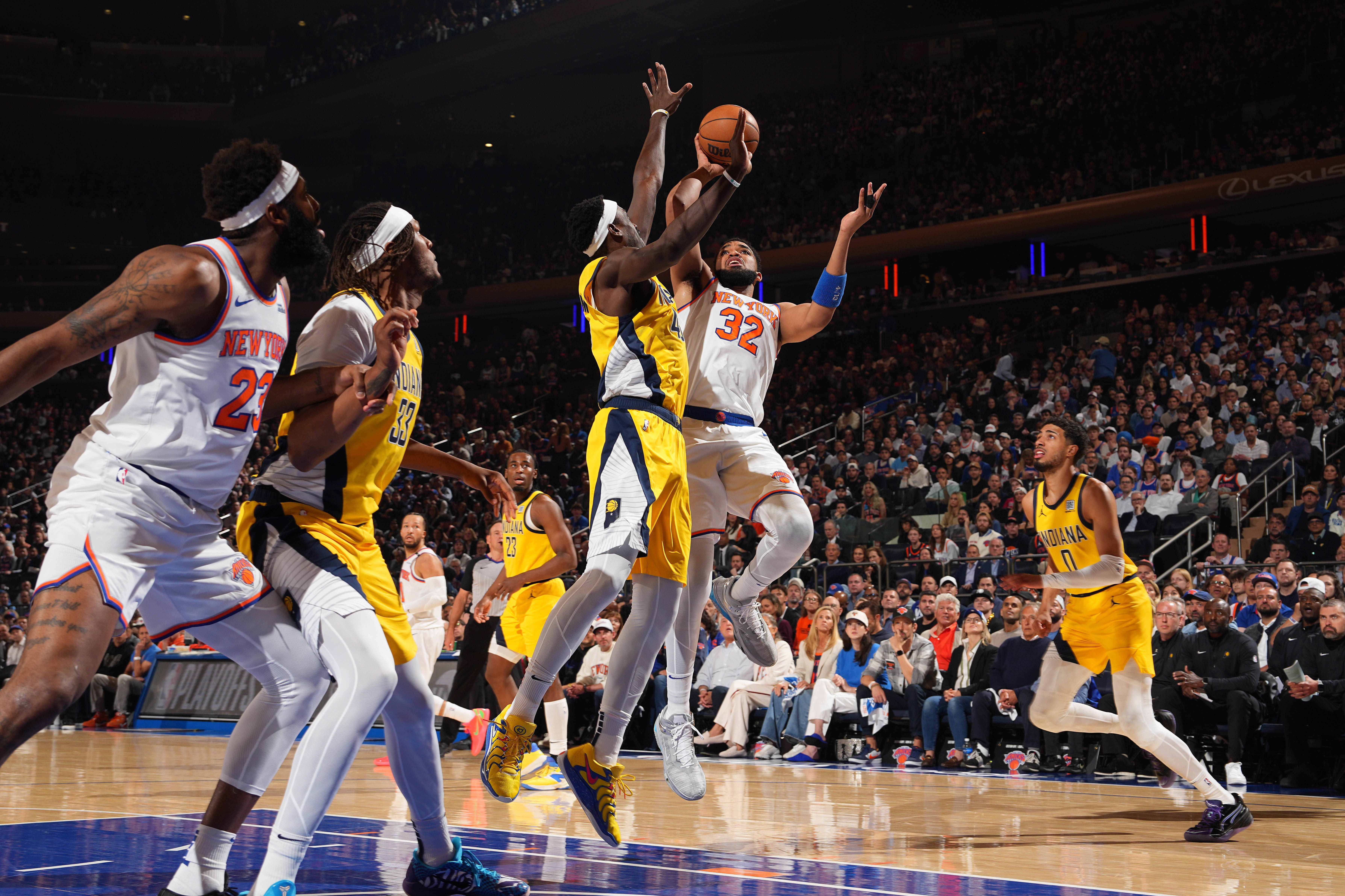 尼克斯战胜灰熊,全队火力全开是哪一集