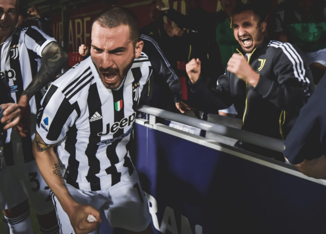 那不勒斯主场更名